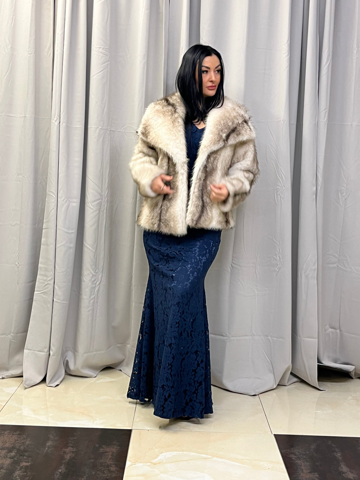 Aurora Faux Fur Jakke