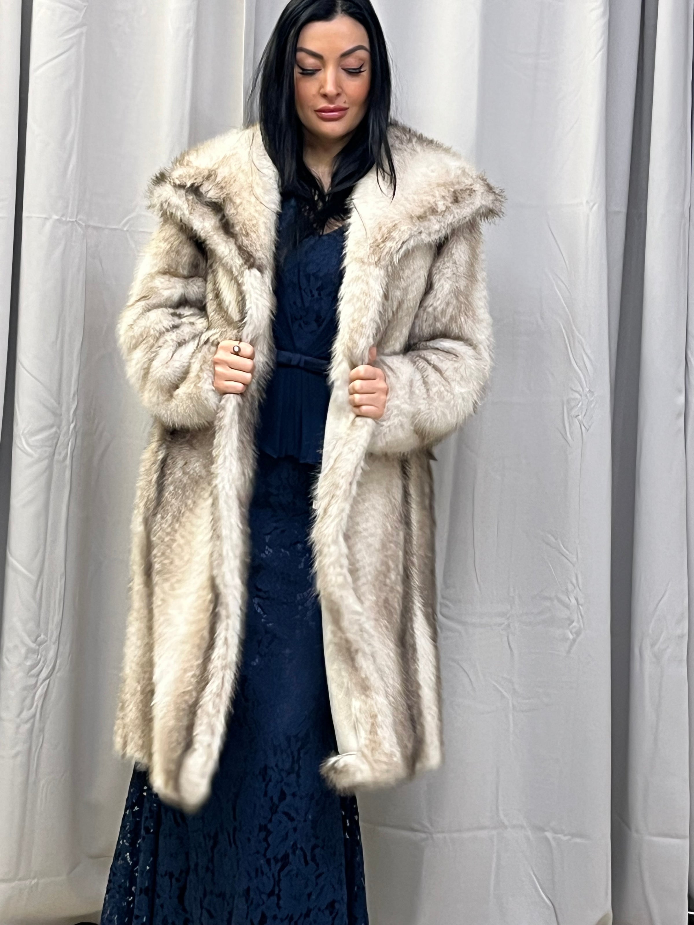 Isabella Faux Fur Frakke
