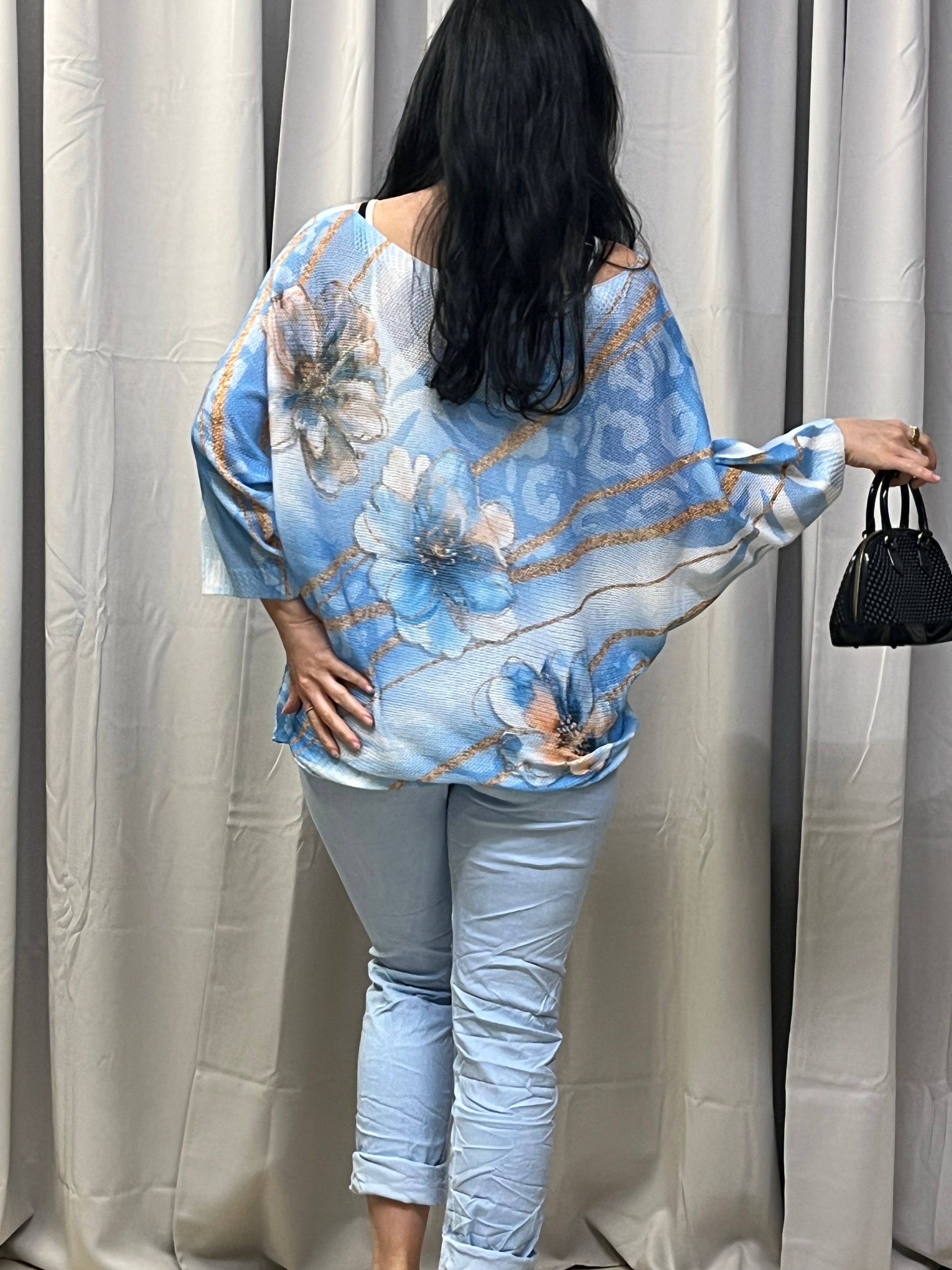 Sky blue bluse
