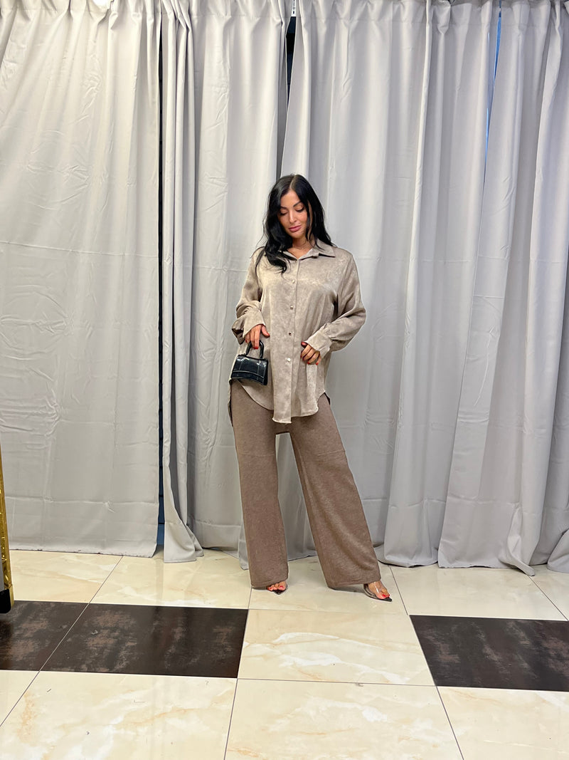 Sara satin bluse