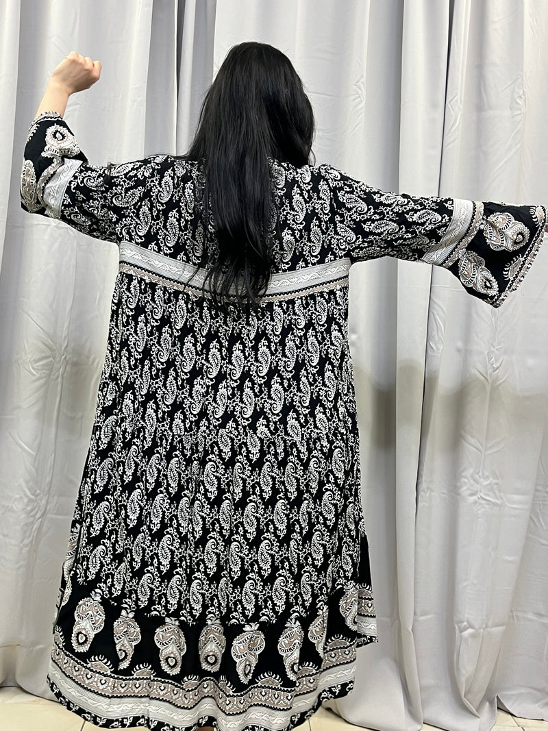 Narina kjole