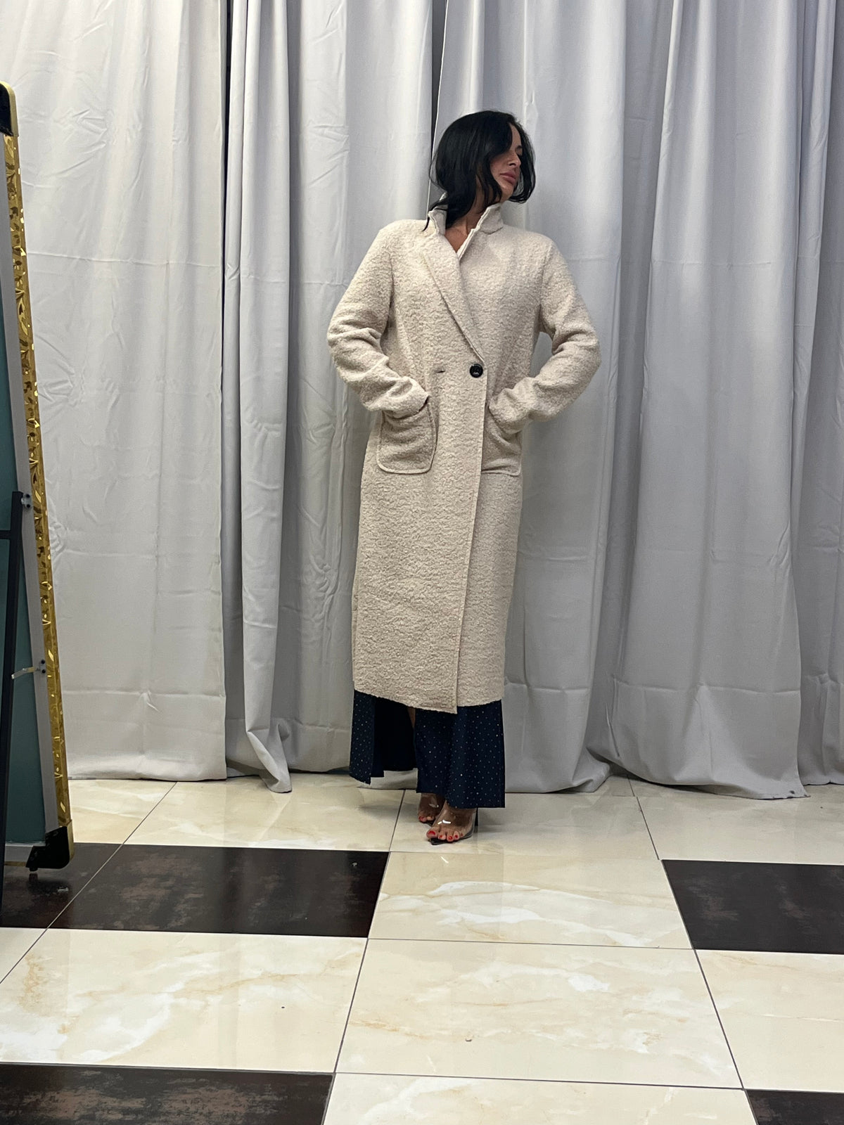 LOOKALIKE COAT