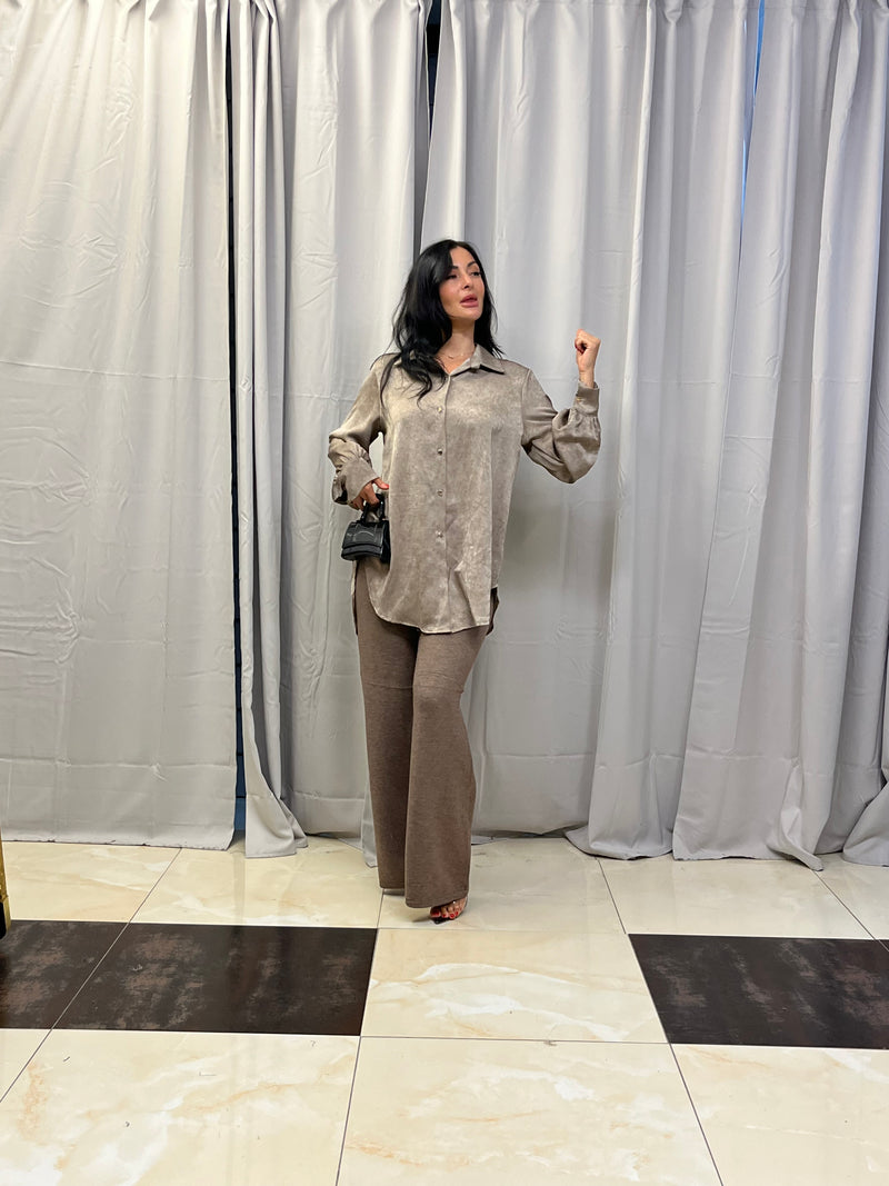 Sara satin bluse