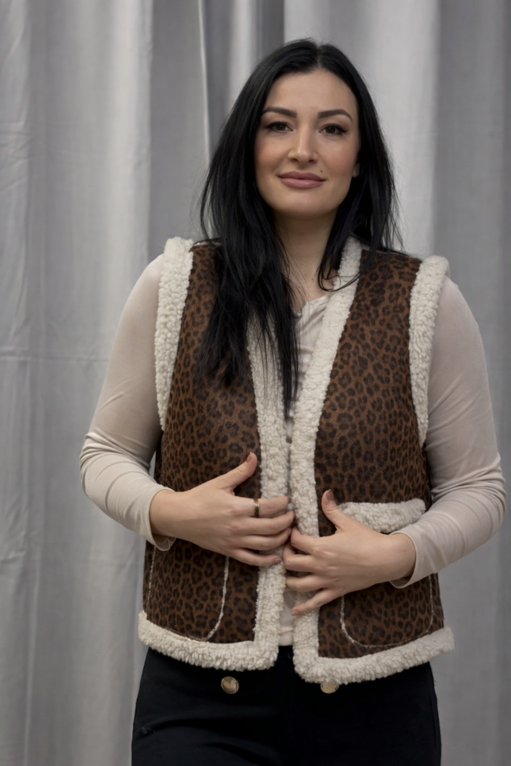 Luna Leopard Vest