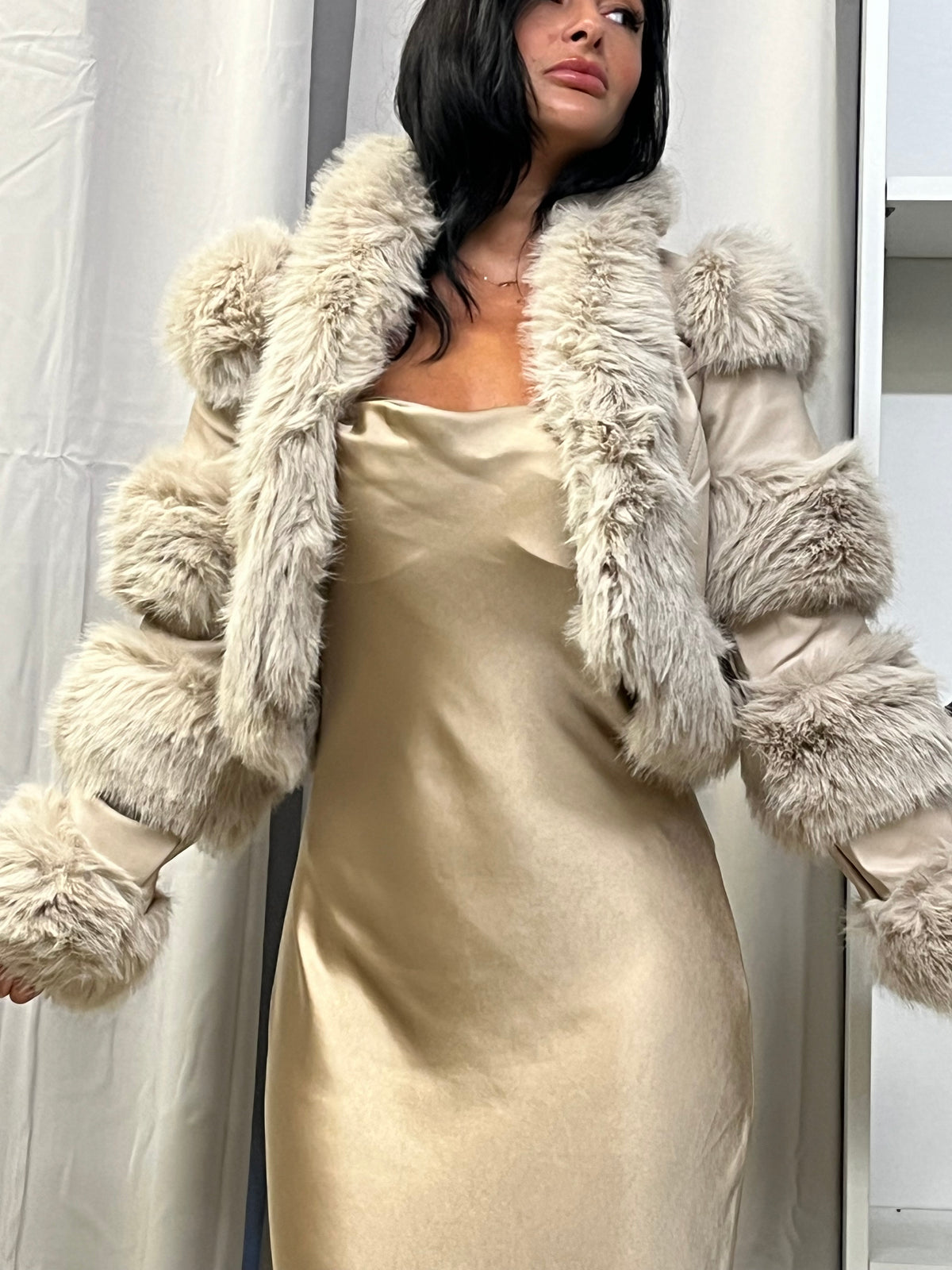 Karis fauxfur jakke