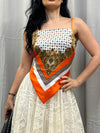 Lunana top