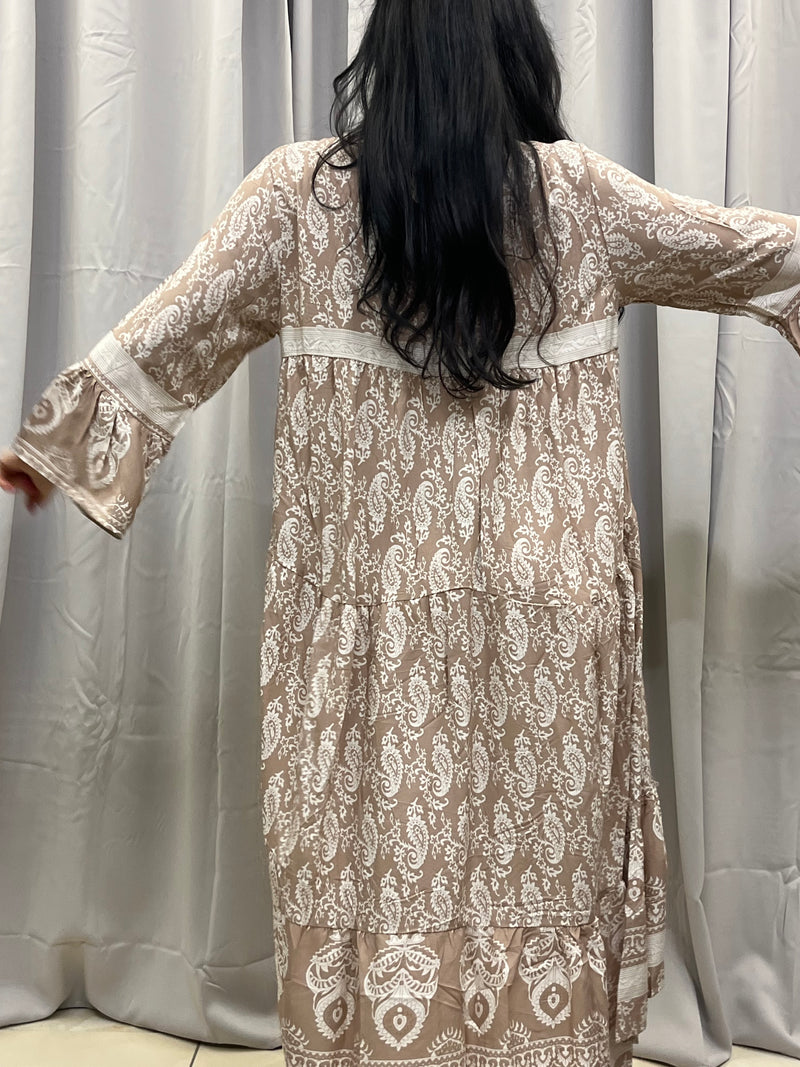 Narina kjole