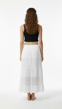 Hvid Sommer Nederdel i Blonde – Feminin Midi Nederdel til Damer
