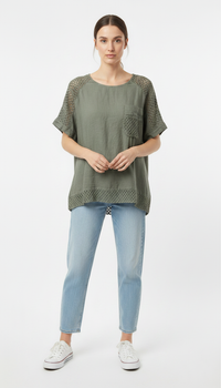 Linned Bluse i Olivengrøn – Afslappet Dame Bluse i Hør